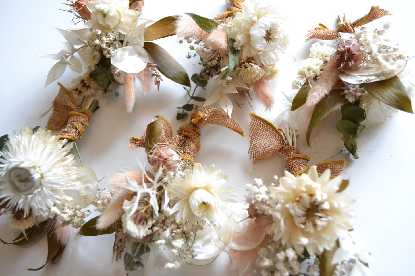 Faded White and Ivory - Dried Buttonholes set