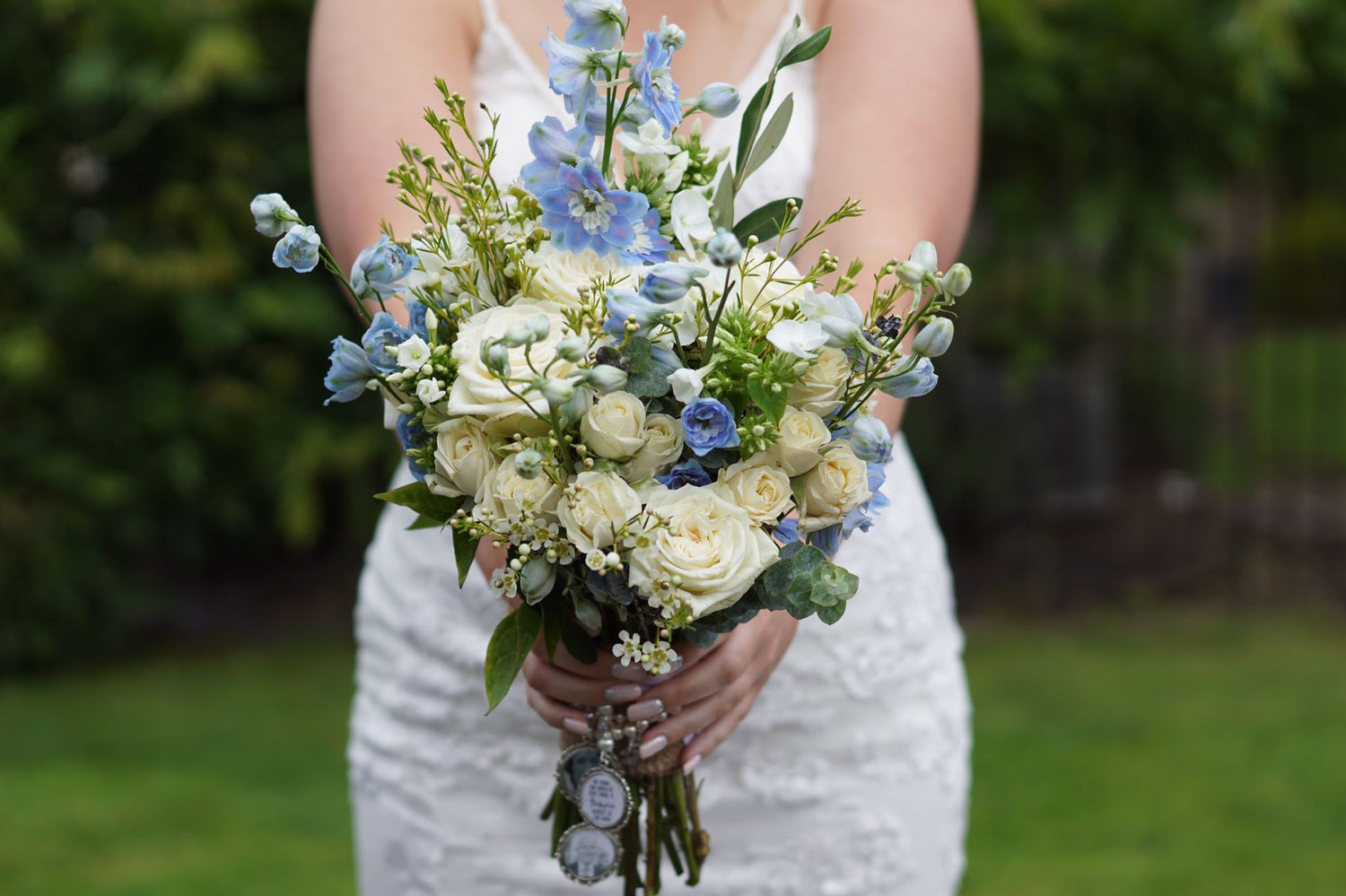 Devizes florists, devizes wedding florist, mother's day bouquet Devizes, bouquet, Wiltshire wedding, south West wedding, Florist, Bath, Bristol, flowers, gifts, mother's day