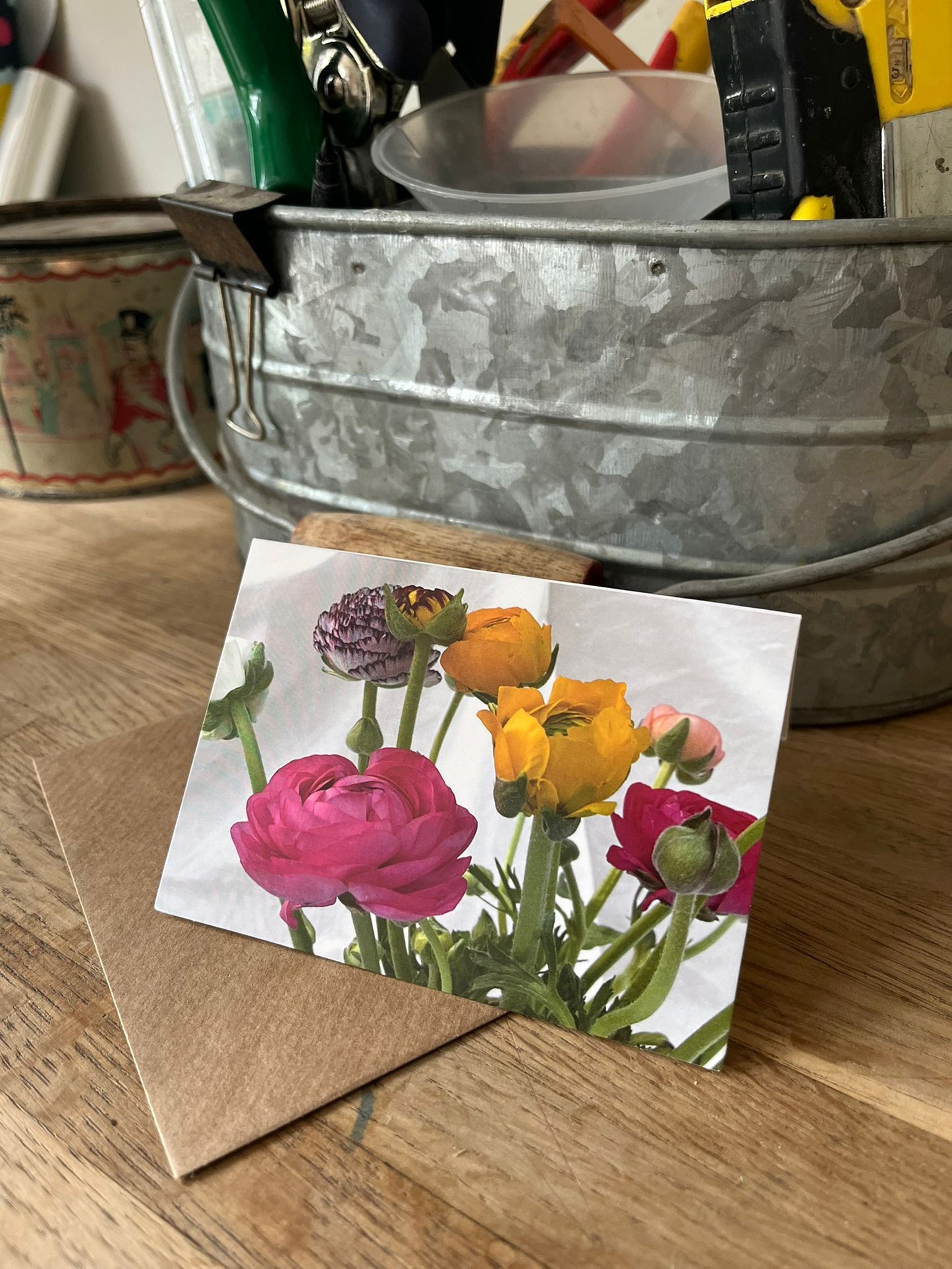 Devizes, Devizes florist, Devizes wedding flowers, devizes gift bouquet, gift, gift flowers, gift flower bouquet, flowers, local flowers, locally grown gift bouquet, eco flowers, sustainable florist, Wiltshire florist, South west florist, British flowers , British flower week
