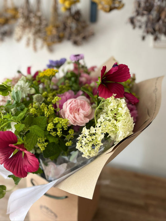 British flowers, British Flowers Week, Devizes florist, Devizes, homegrown flowers, local flowers, gift, gift bouquets, chemical free, southwest florist, Wiltshire florist.  