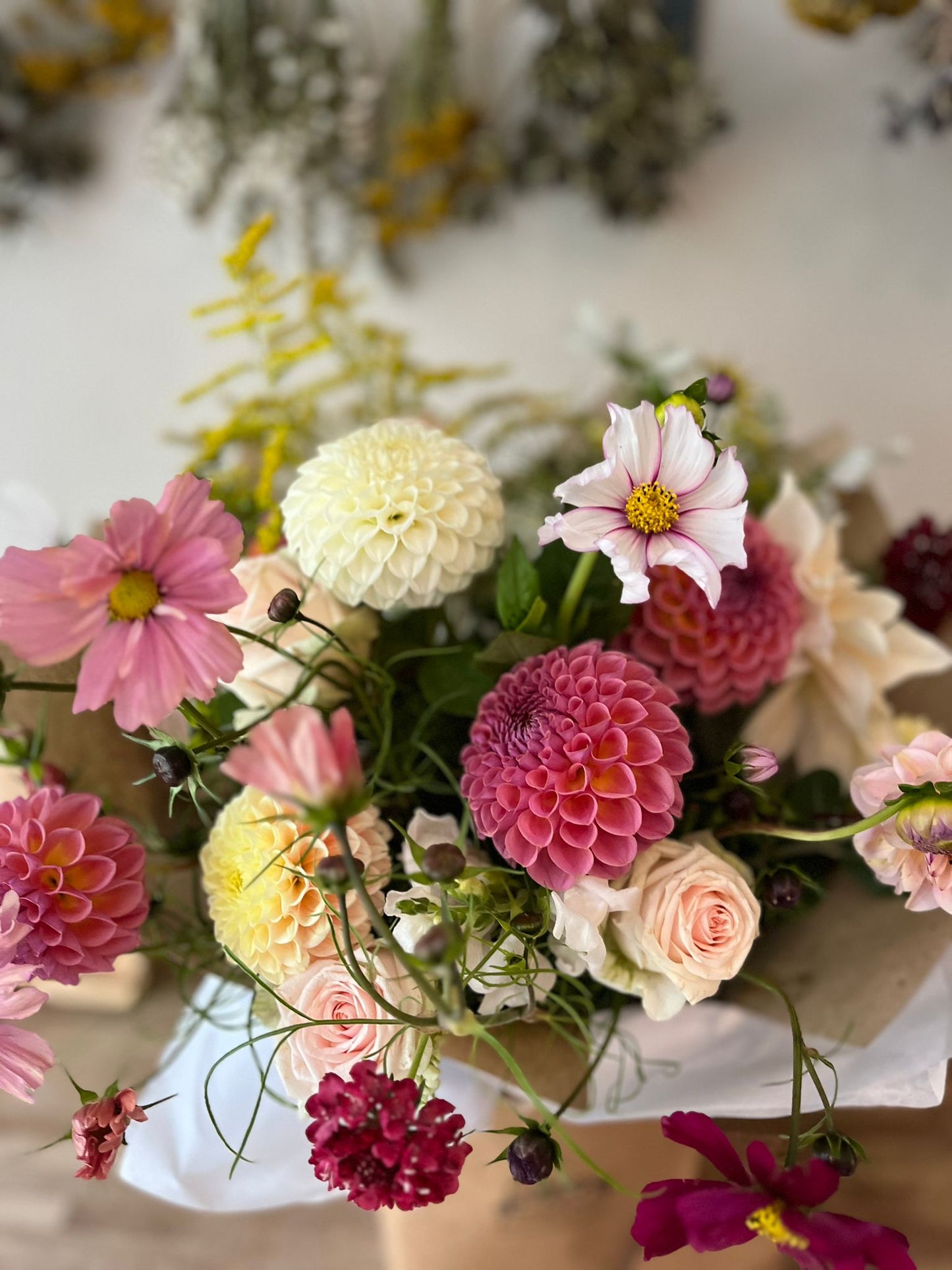 Devizes, Devizes florist, Devizes wedding flowers, devizes gift bouquet, gift, gift flowers, gift flower bouquet, flowers, local flowers, locally grown gift bouquet, eco flowers, sustainable florist, Wiltshire florist, South west florist, British flowers , British flower week 